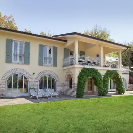 Ilaria With Pool